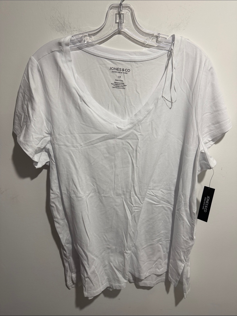 Jones New York White V-Neck Short Sleeve Tee Size 1X NWT